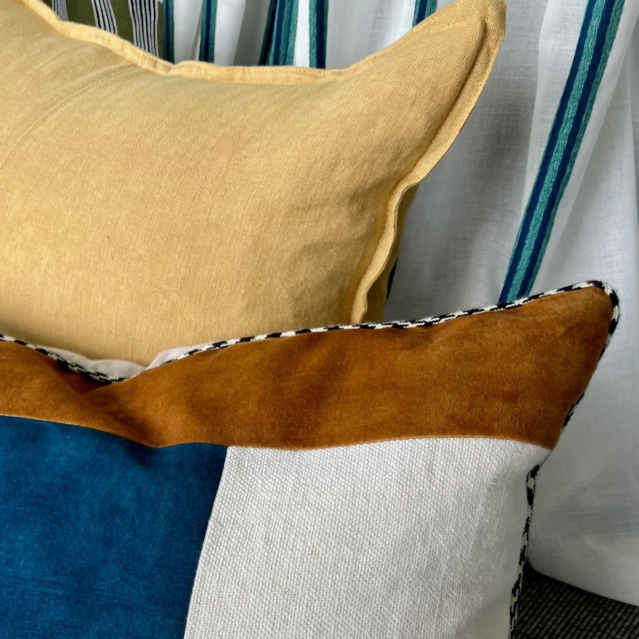 loworange-white-blue.jpg