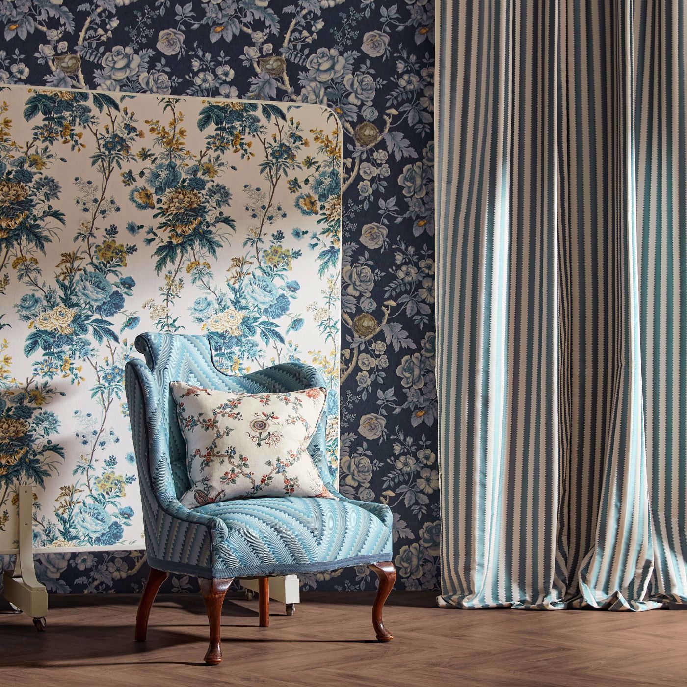 sanderson_gilesdeacon_studio_04.jpg